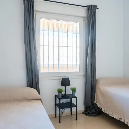 Apartment Piso Familiar Virgen Del Rocio